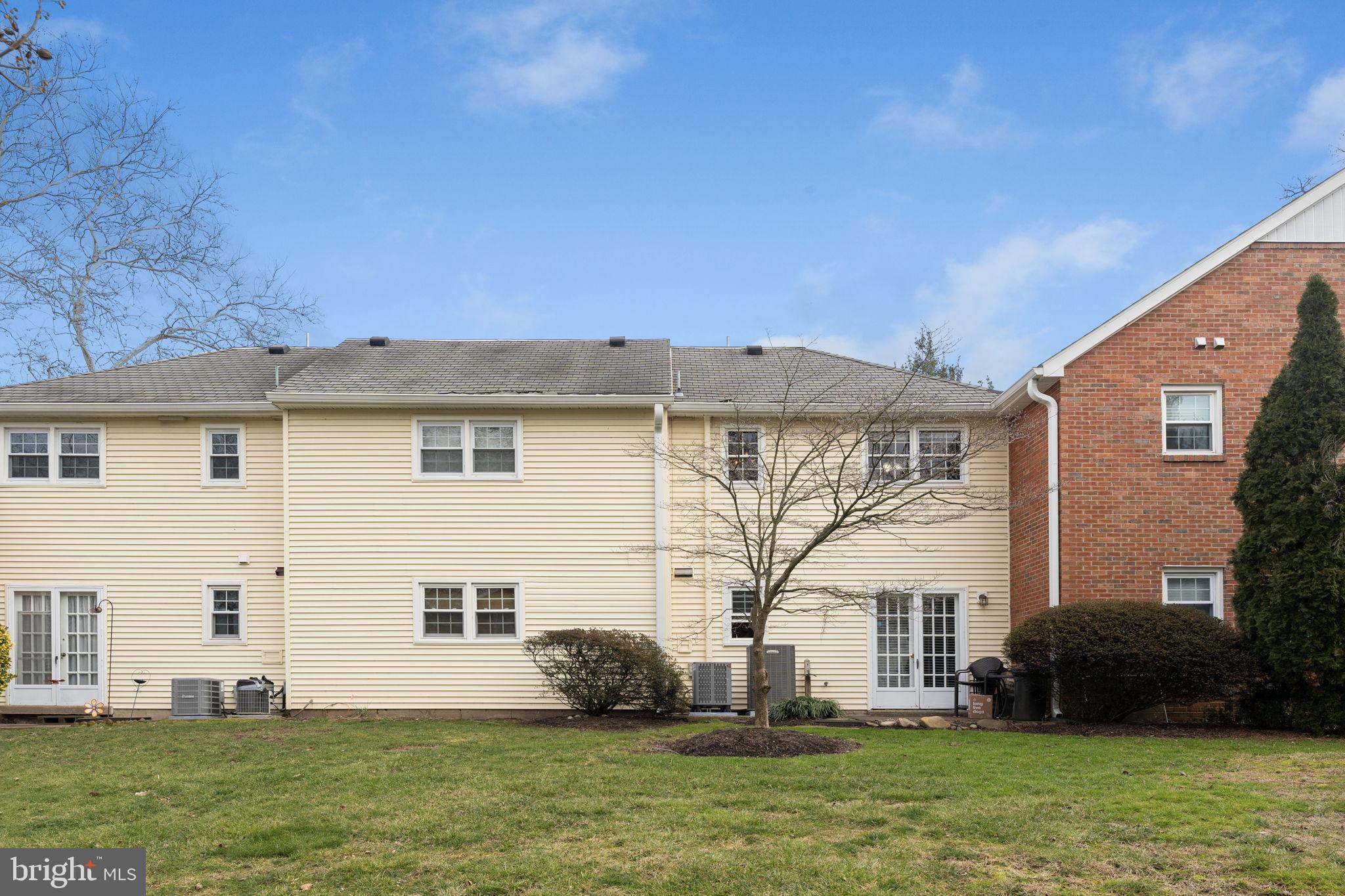 306 Yardley Commons Yardley, PA 19067 - Photo 22 of 27