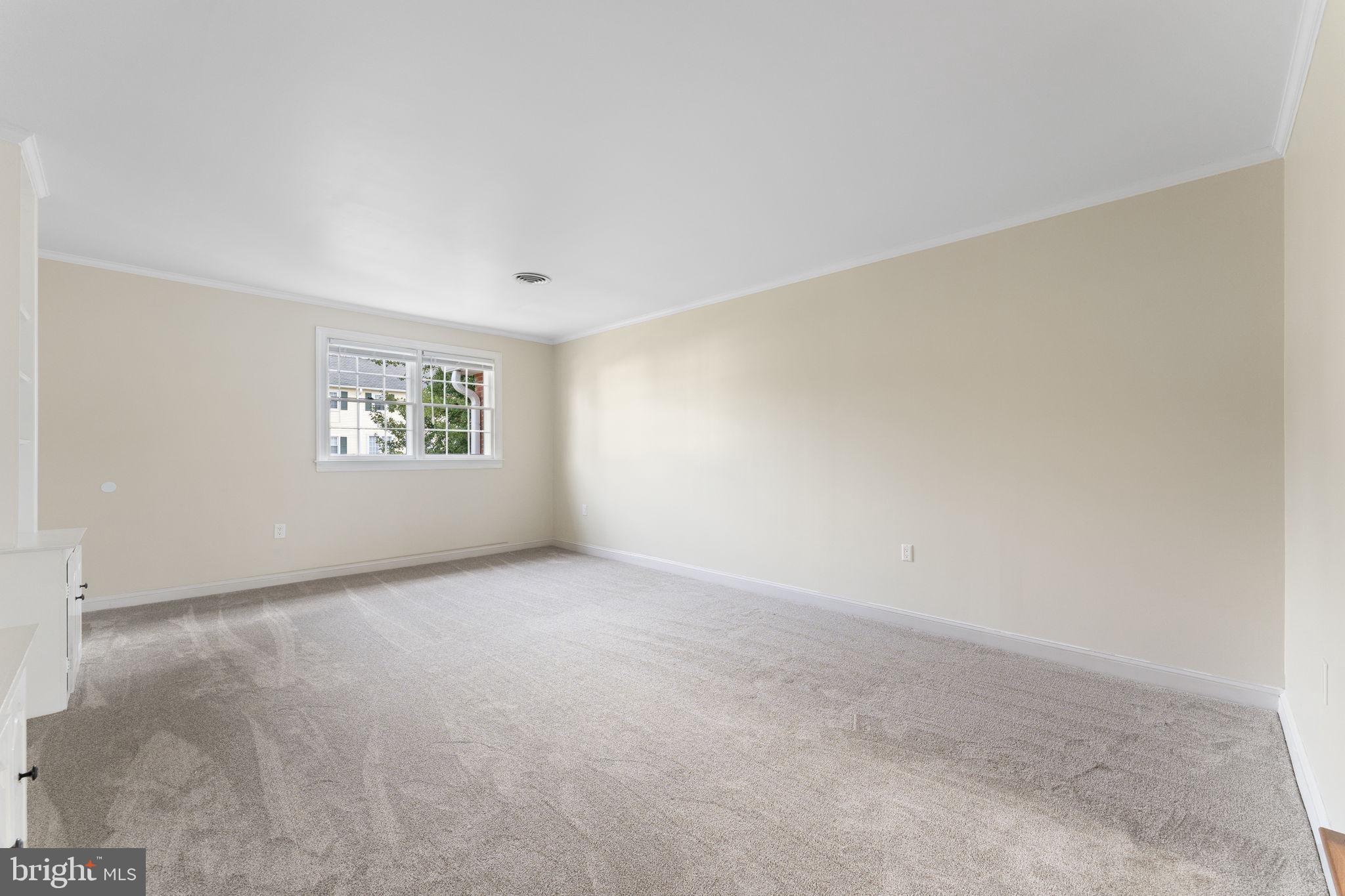 306 Yardley Commons Yardley, PA 19067 - Photo 6 of 27