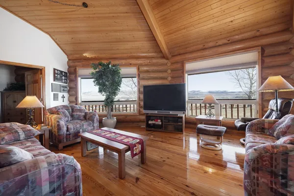 $2,500,000 | 2 Antelope Trail, Pinedale, WY 82941