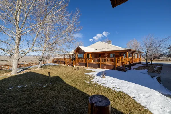 $2,500,000 | 2 Antelope Trail, Pinedale, WY 82941
