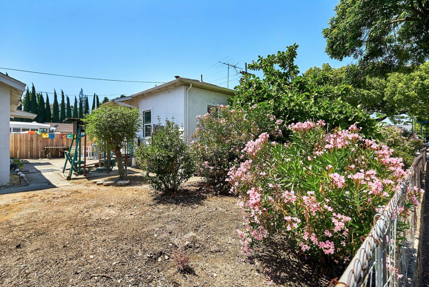 205 View Street Mountain View, CA 94041 - Photo 25 of 30