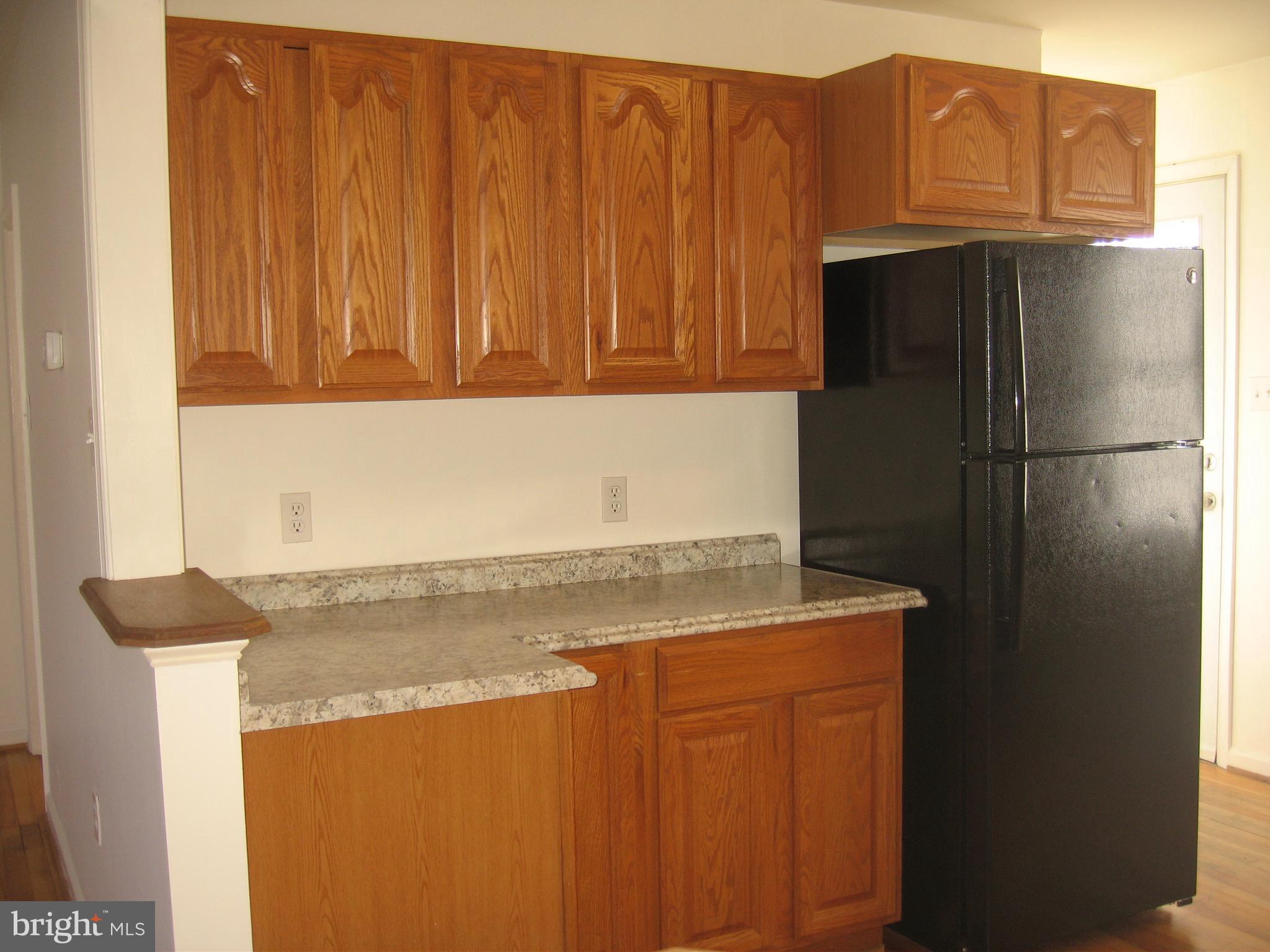 121 West 7th Avenue Ranson, WV 25438 - Photo 5 of 16 Kitchen
