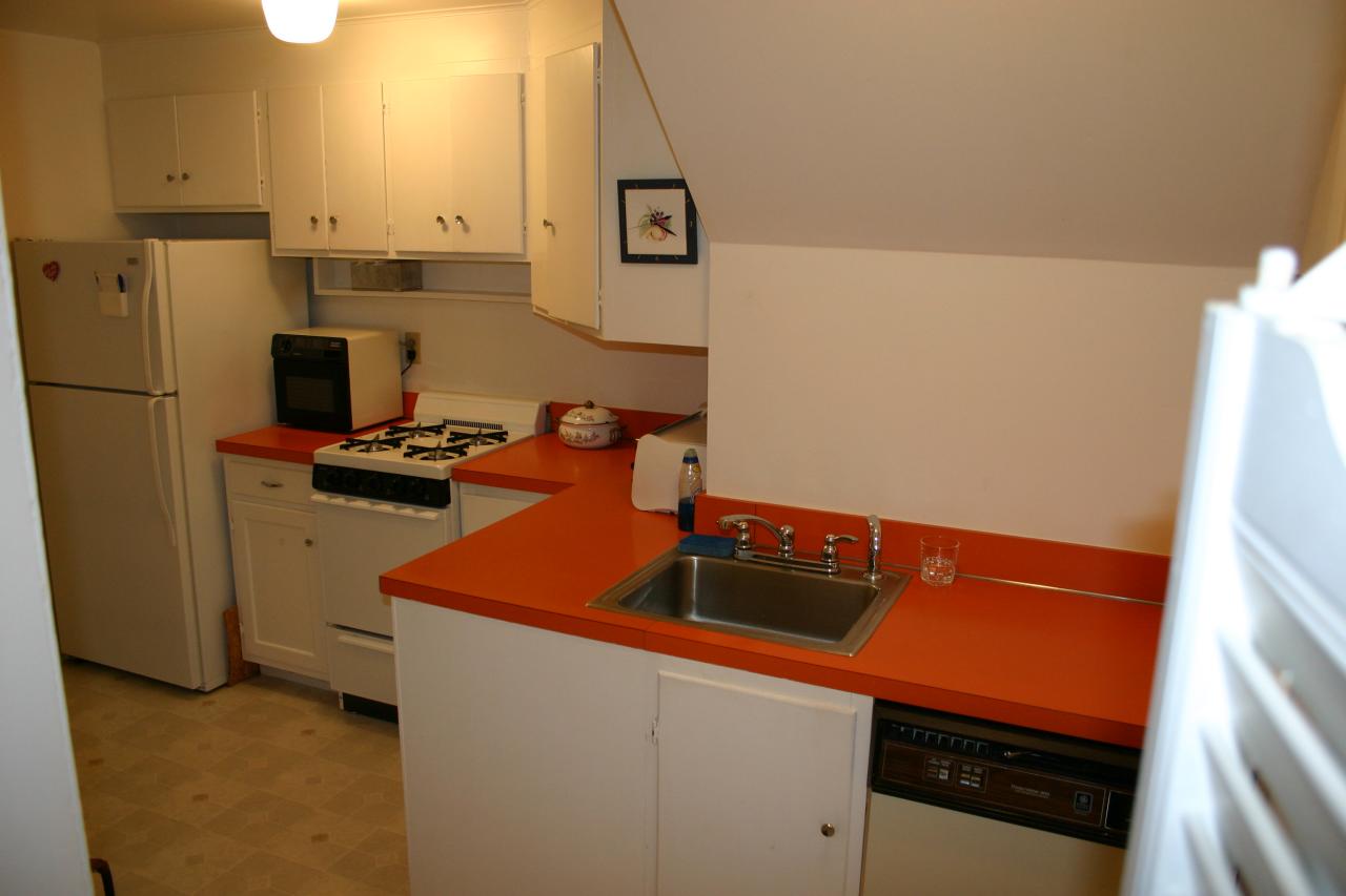 57 Main Street, Unit 2 Stockbridge, MA 01262 - Photo 5 of 5 Kitchen