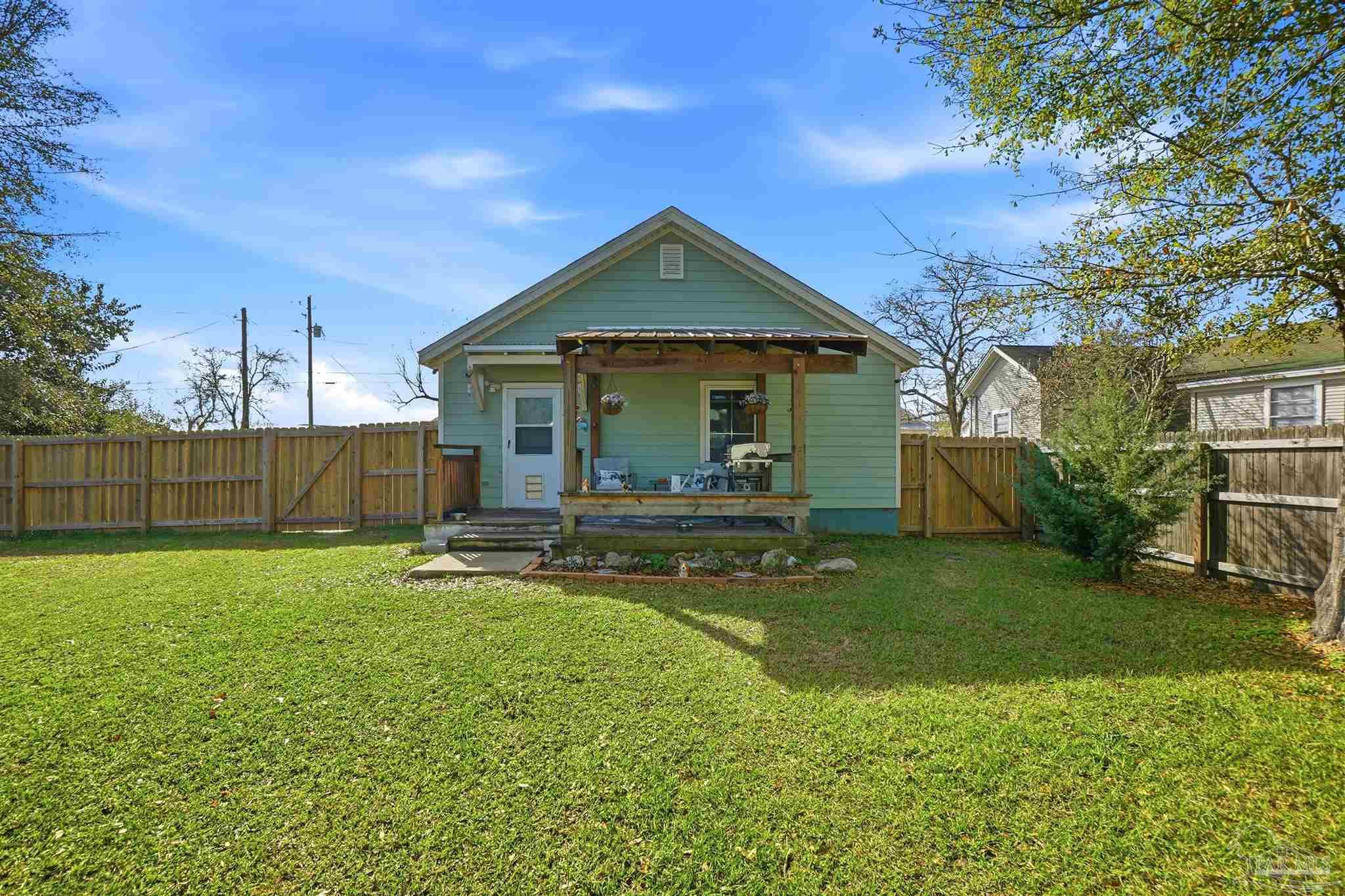 402 Front Street Century, FL 32535 - Photo 42 of 48