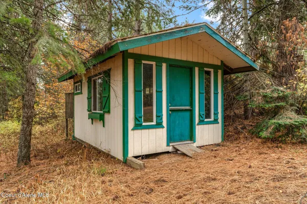 $1,745,000 | 7611 West Clemetson Road, Coeur D'Alene, ID 83814