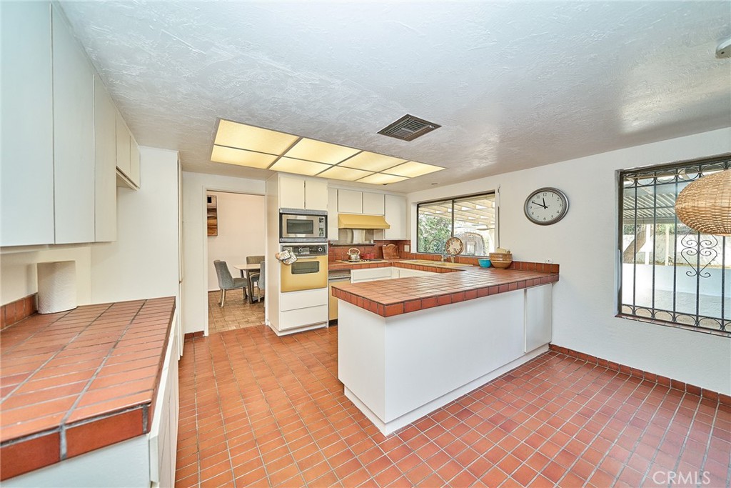 2049 Myers Street Riverside, CA 92503 - Photo 38 of 75