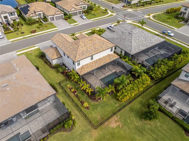 $985,000 | 4852 Coastal Days Lane, Bradenton, FL 34211