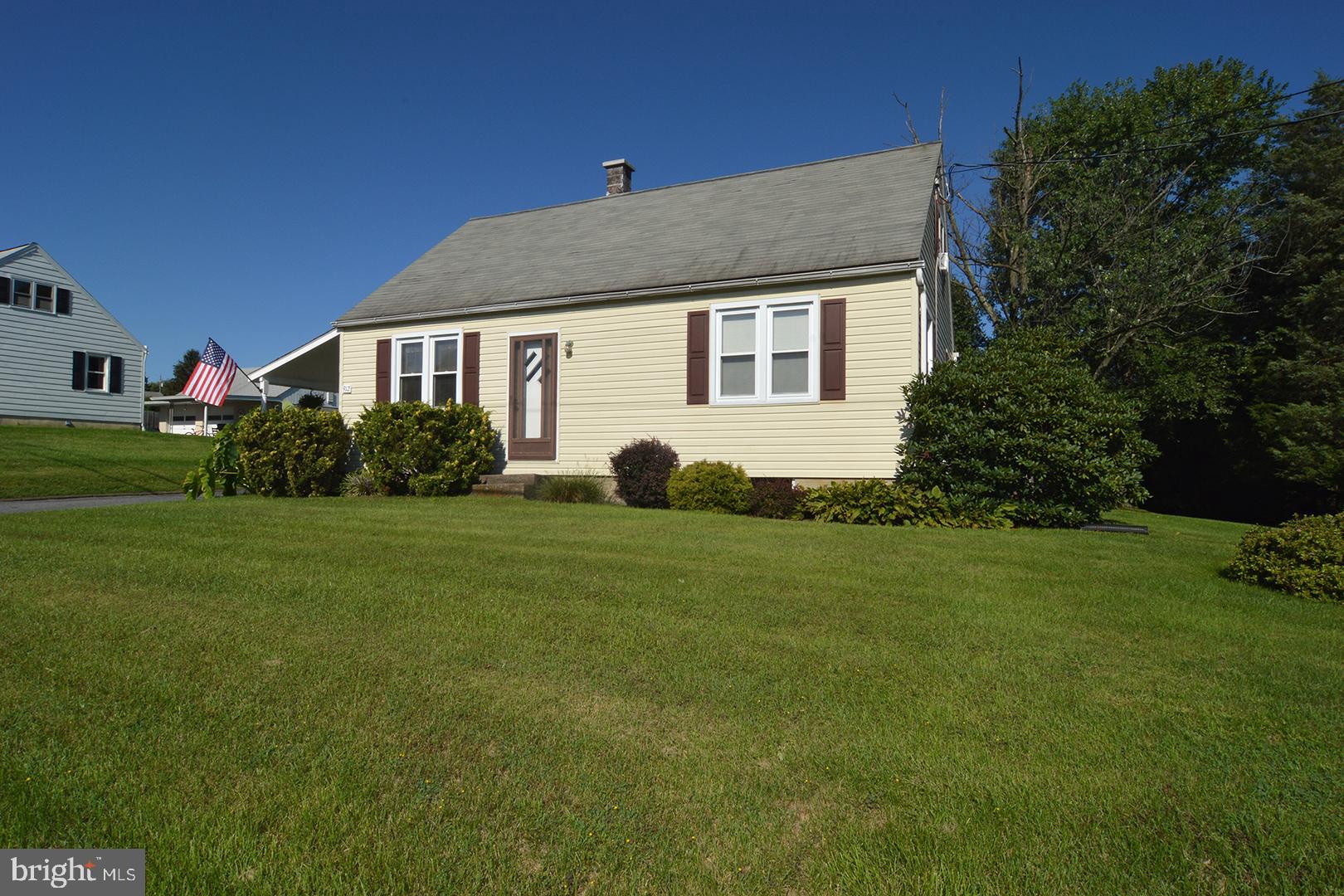 912 Center Road Leesport, PA 19533 - Photo 1 of 48 Gallery Image 1