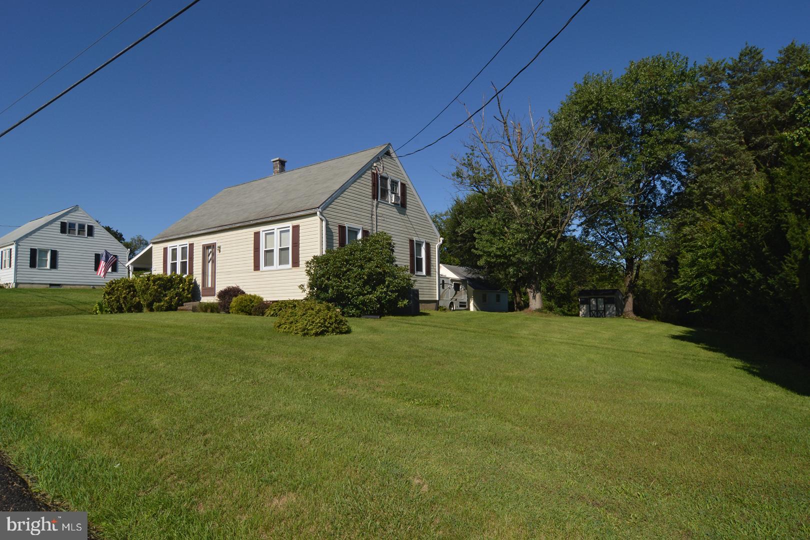 912 Center Road Leesport, PA 19533 - Photo 2 of 48 Gallery Image 2