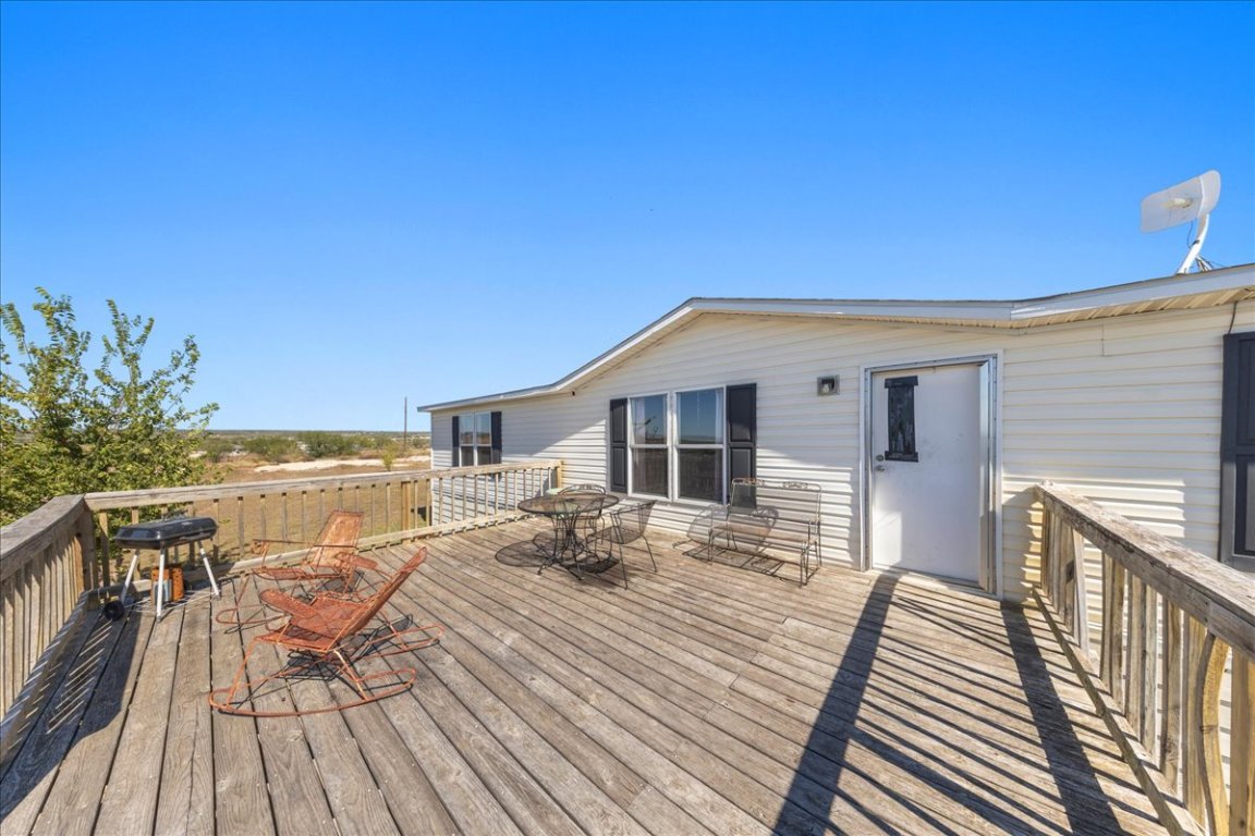 1307 Graef Road, Unit B Kyle, TX 78640 - Photo 11 of 40 a view of a house with lounge chair