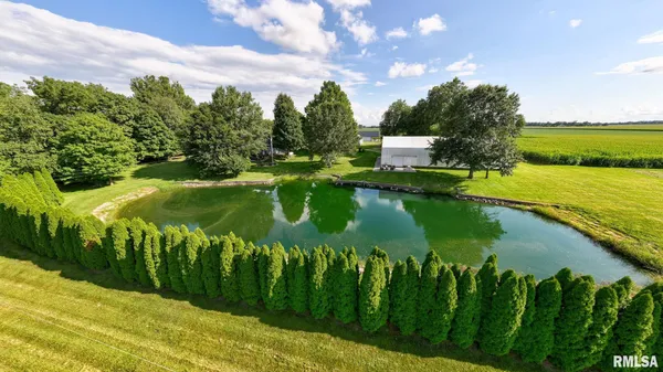 $699,900 | 5037 Wesley Chapel Road, New Berlin, IL 62670