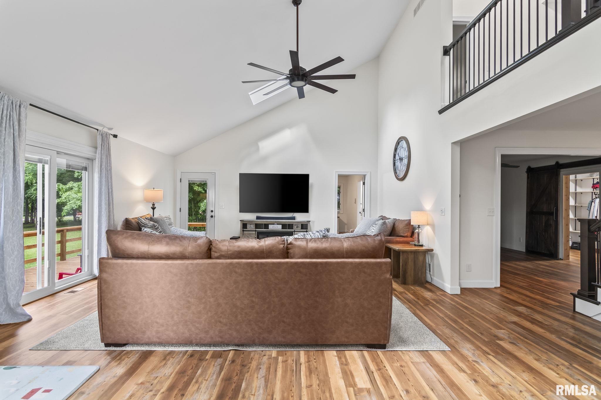 5037 Wesley Chapel Road New Berlin, IL 62670 - Photo 9 of 73