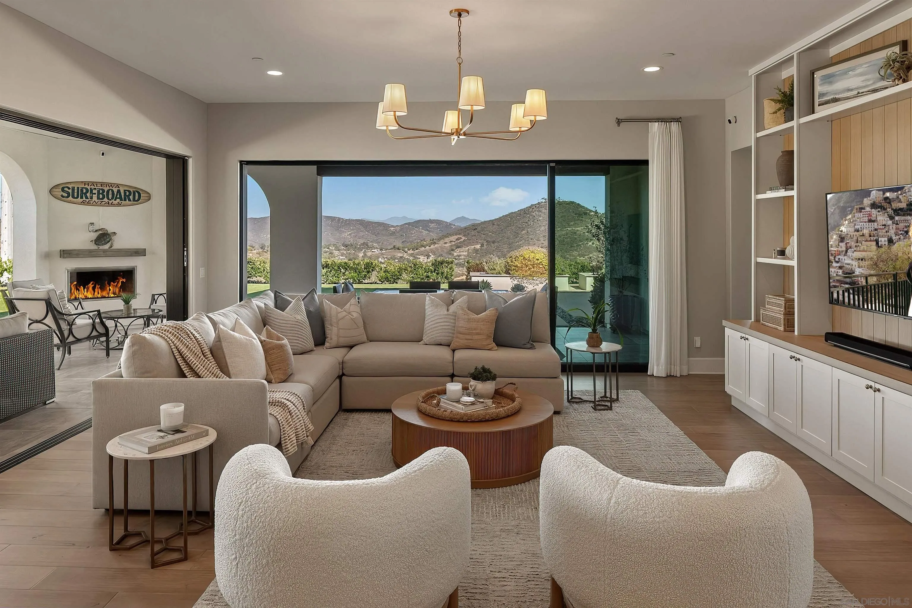 3947 Rancho Summit Drive Encinitas, CA 92024 - Photo 17 of 50 Gallery Image 17