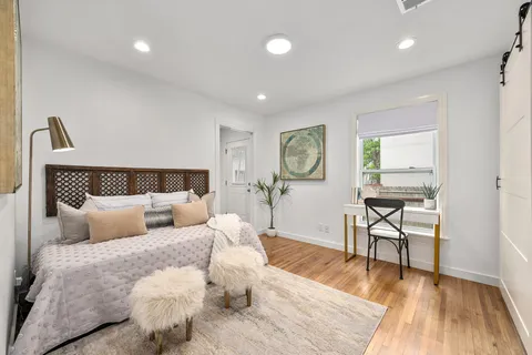$490,000 | 5517 Avenue G, Unit A, Austin, TX 78751