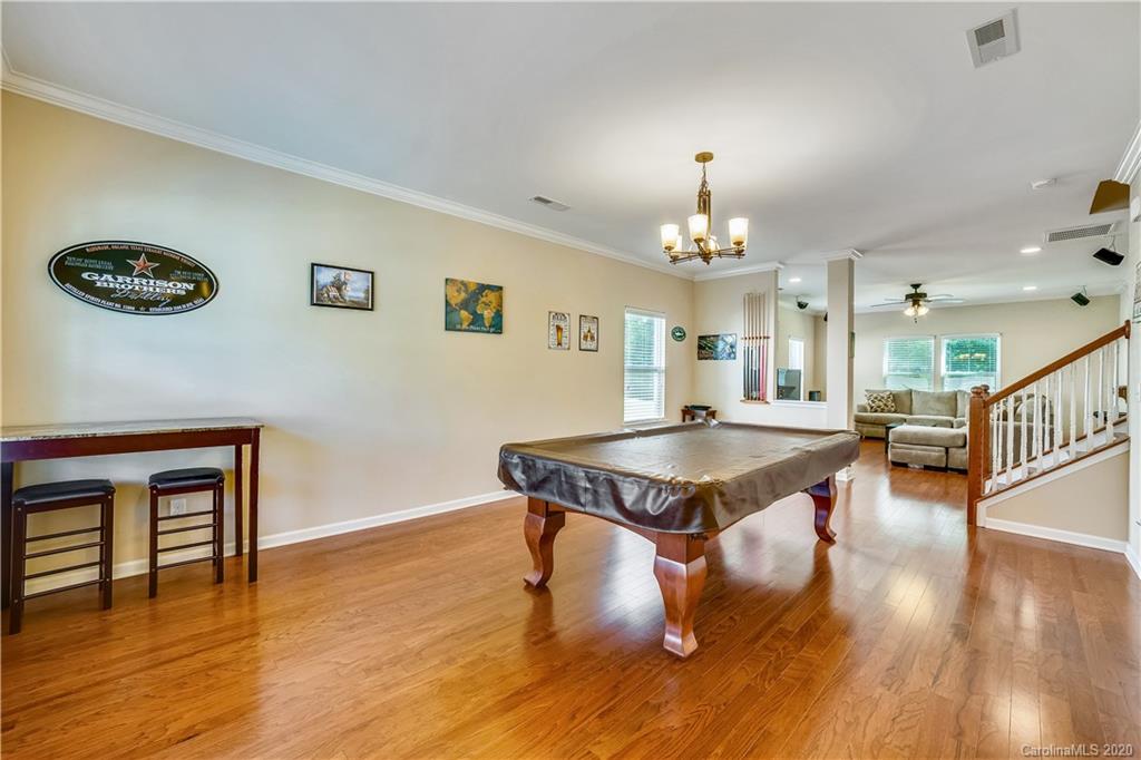5830 Ringneck Road Charlotte, NC 28216 - Photo 2 of 21 Gallery Image 2