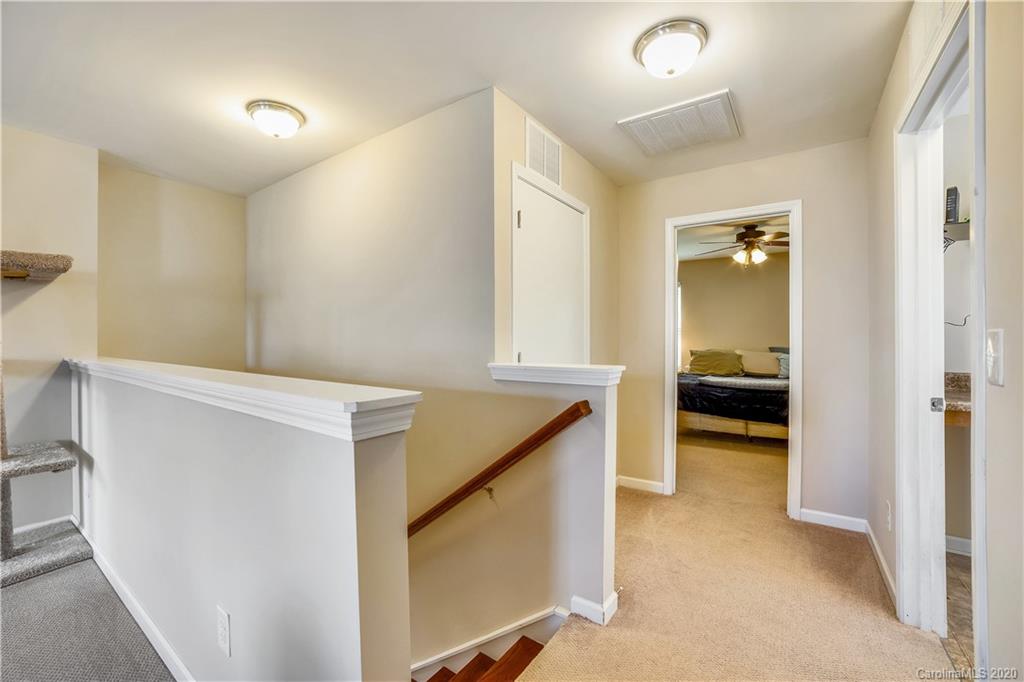 5830 Ringneck Road Charlotte, NC 28216 - Photo 14 of 21 Gallery Image 14