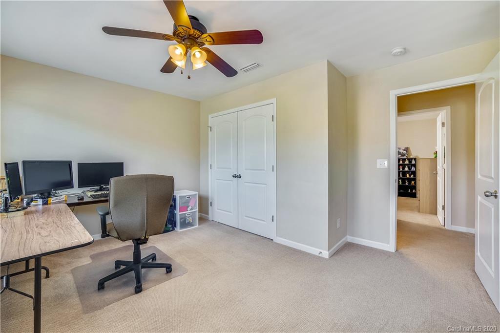 5830 Ringneck Road Charlotte, NC 28216 - Photo 19 of 21 Gallery Image 19