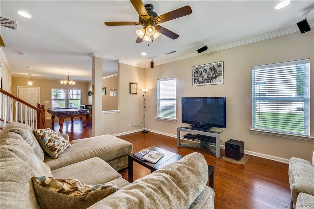 5830 Ringneck Road Charlotte, NC 28216 - Photo 4 of 21 Gallery Image 4