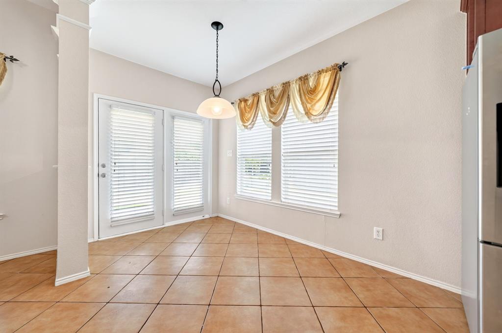 1016 Weeson Road Forney, TX 75126 - Photo 5 of 40 Gallery Image 5