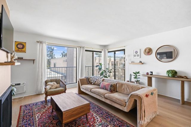 $499,000 | 2348 La Costa Avenue, Unit 305, Carlsbad, CA 92009