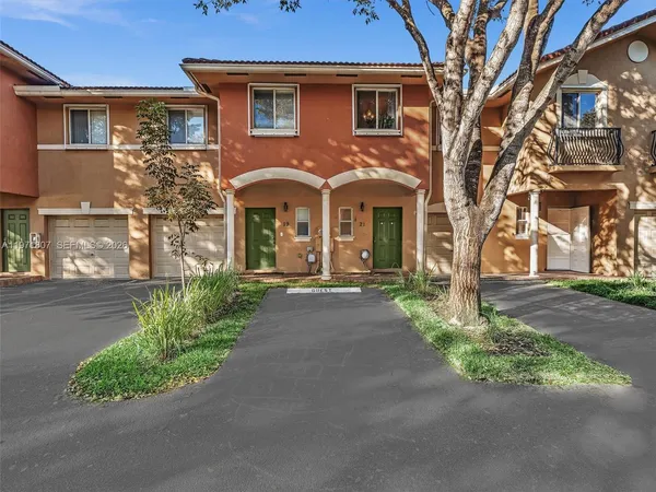 $485,000 | 21 Southeast 3rd Avenue, Hallandale Beach, FL 33009