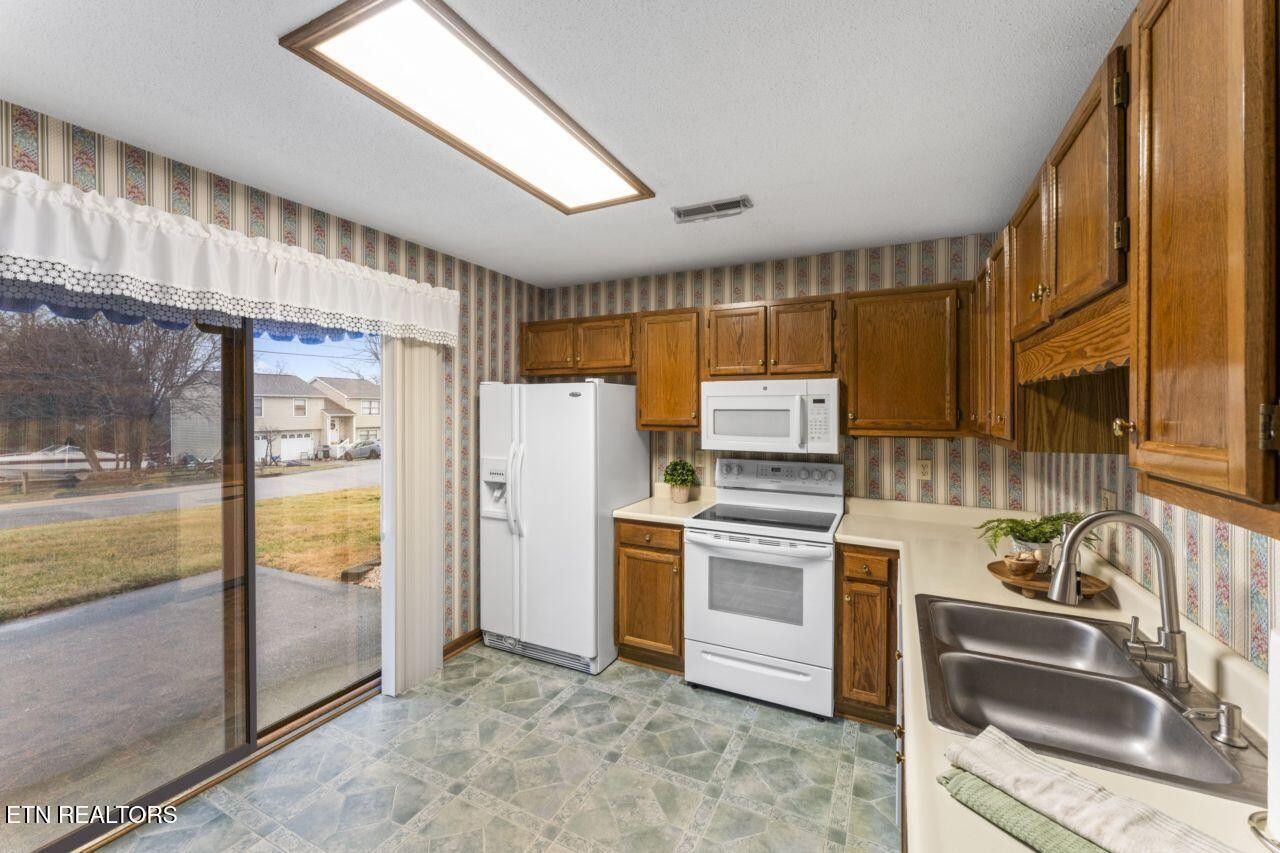 1335 Windamere Road Knoxville, TN 37923 - Photo 9 of 21 Gallery Image 9