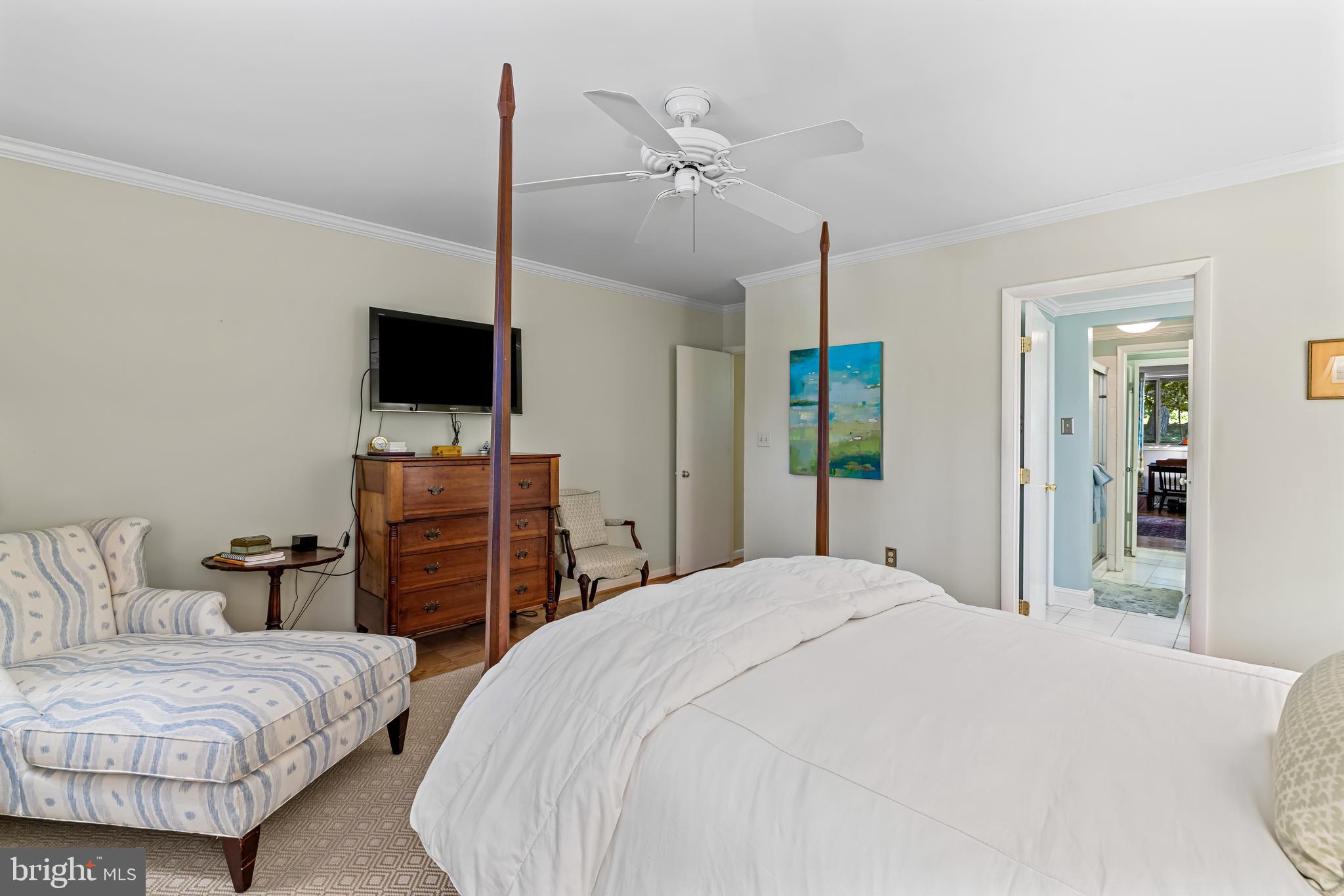 1 Cross Keys Road, Unit 1A Baltimore, MD 21210 - Photo 26 of 52 Spacious room with a quiet spot to read and relax.