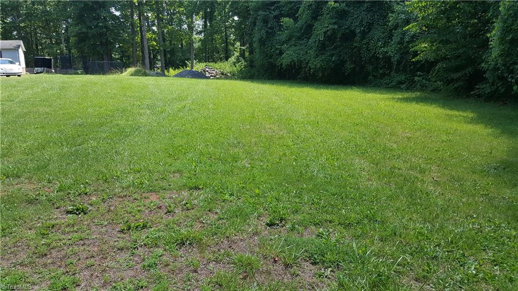 105 Kiger Farm Road Winston-Salem, NC 27105 - Photo 17 of 18 Gallery Image 17