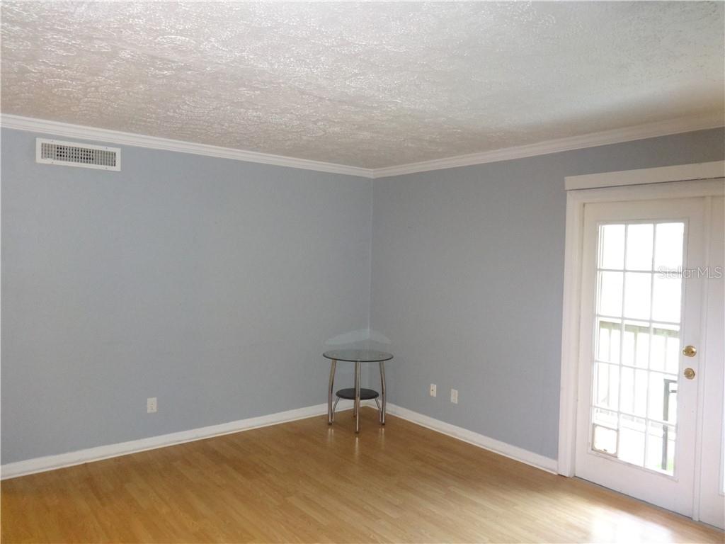 355 Wymore Road, Unit 203 Altamonte Springs, FL 32714 - Photo 11 of 22 Gallery Image 11
