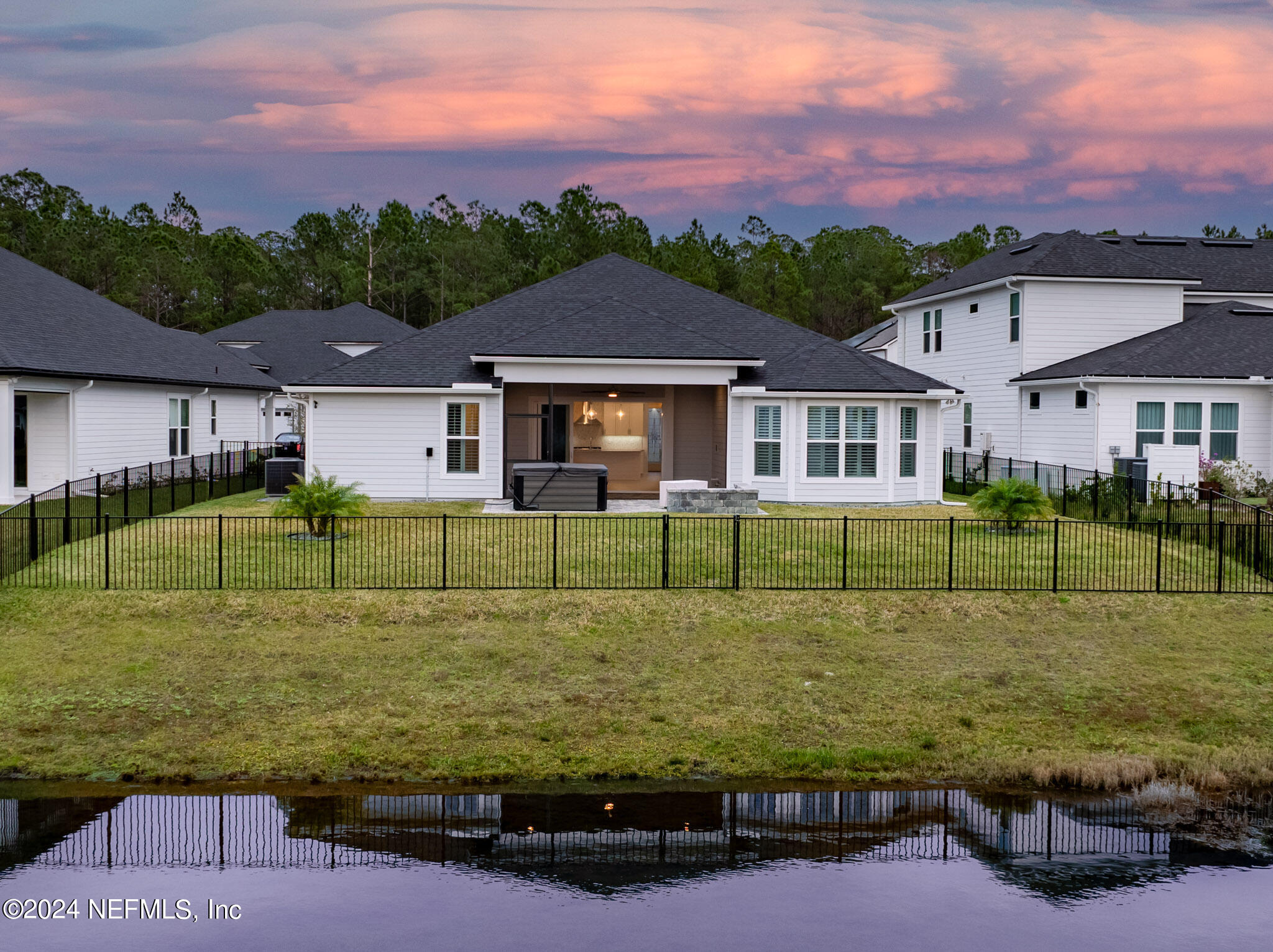 375 Silver Pine Drive St. Augustine, FL 32092 - Photo 4 of 84 front view of a house with a yard