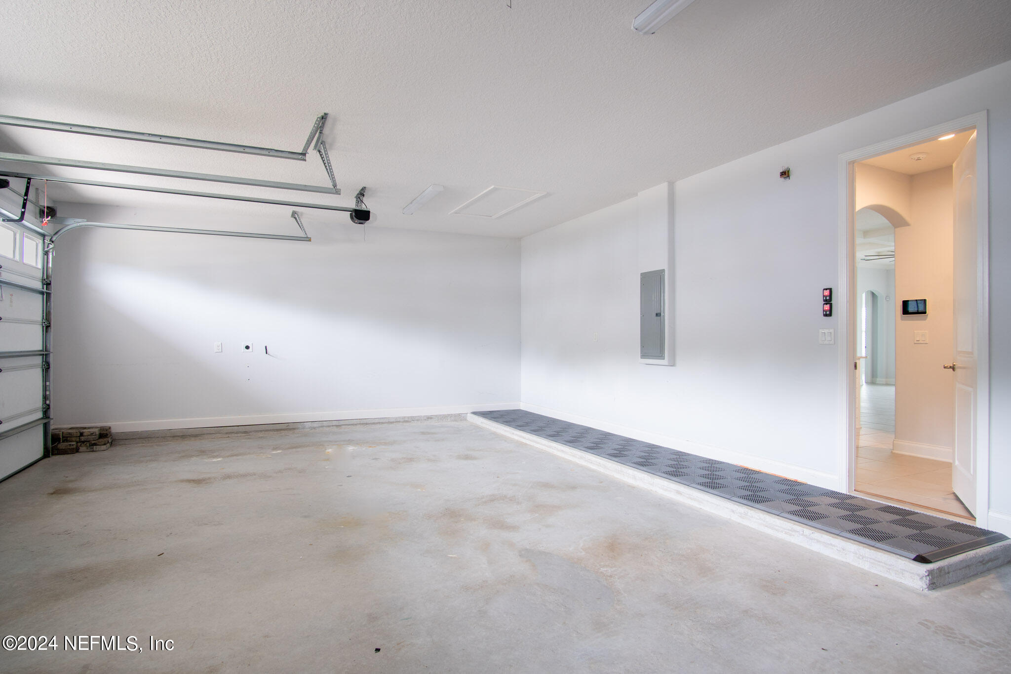 375 Silver Pine Drive St. Augustine, FL 32092 - Photo 49 of 84 a view of an empty room