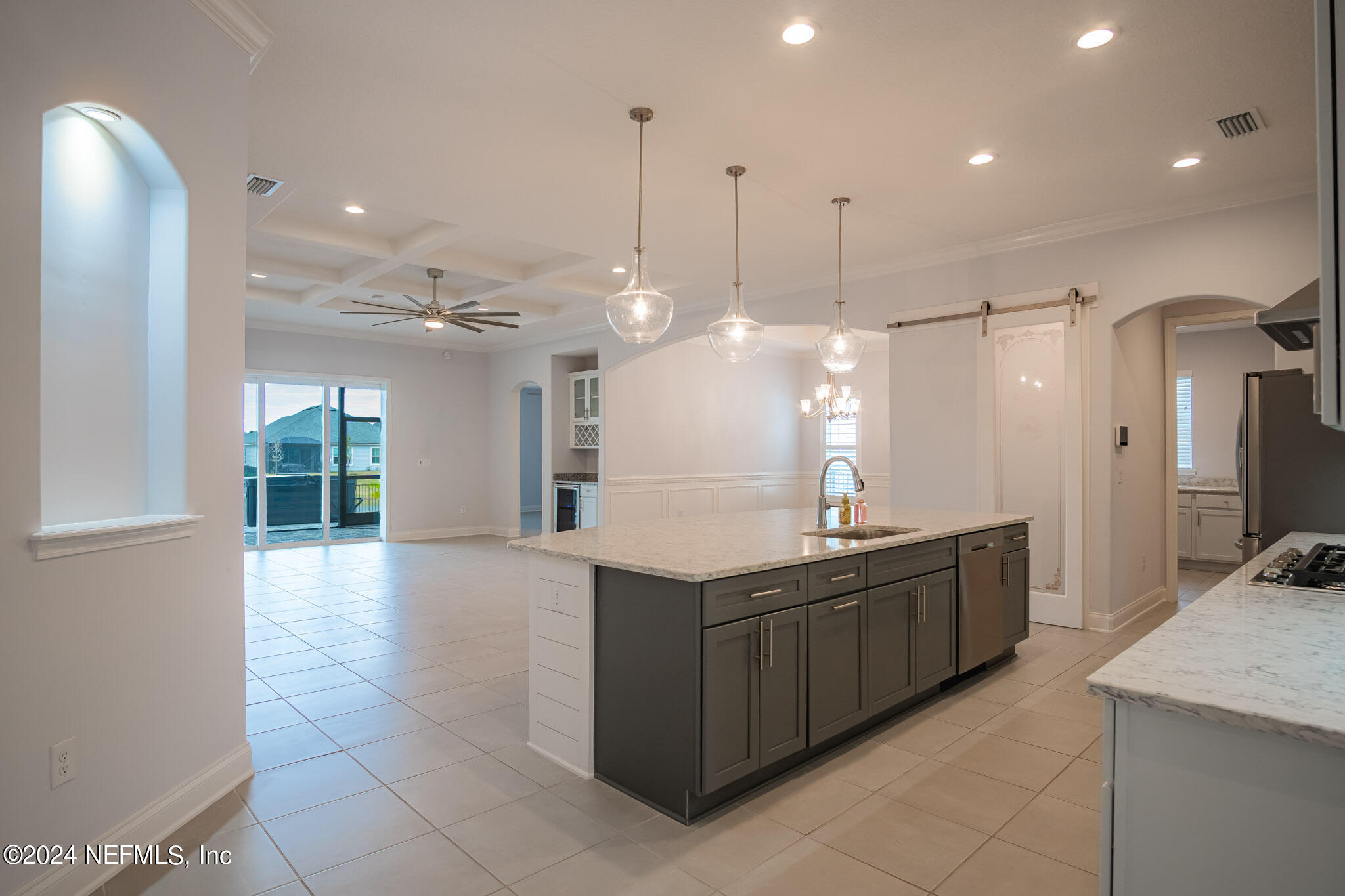 375 Silver Pine Drive St. Augustine, FL 32092 - Photo 8 of 84 _A635740-HDR