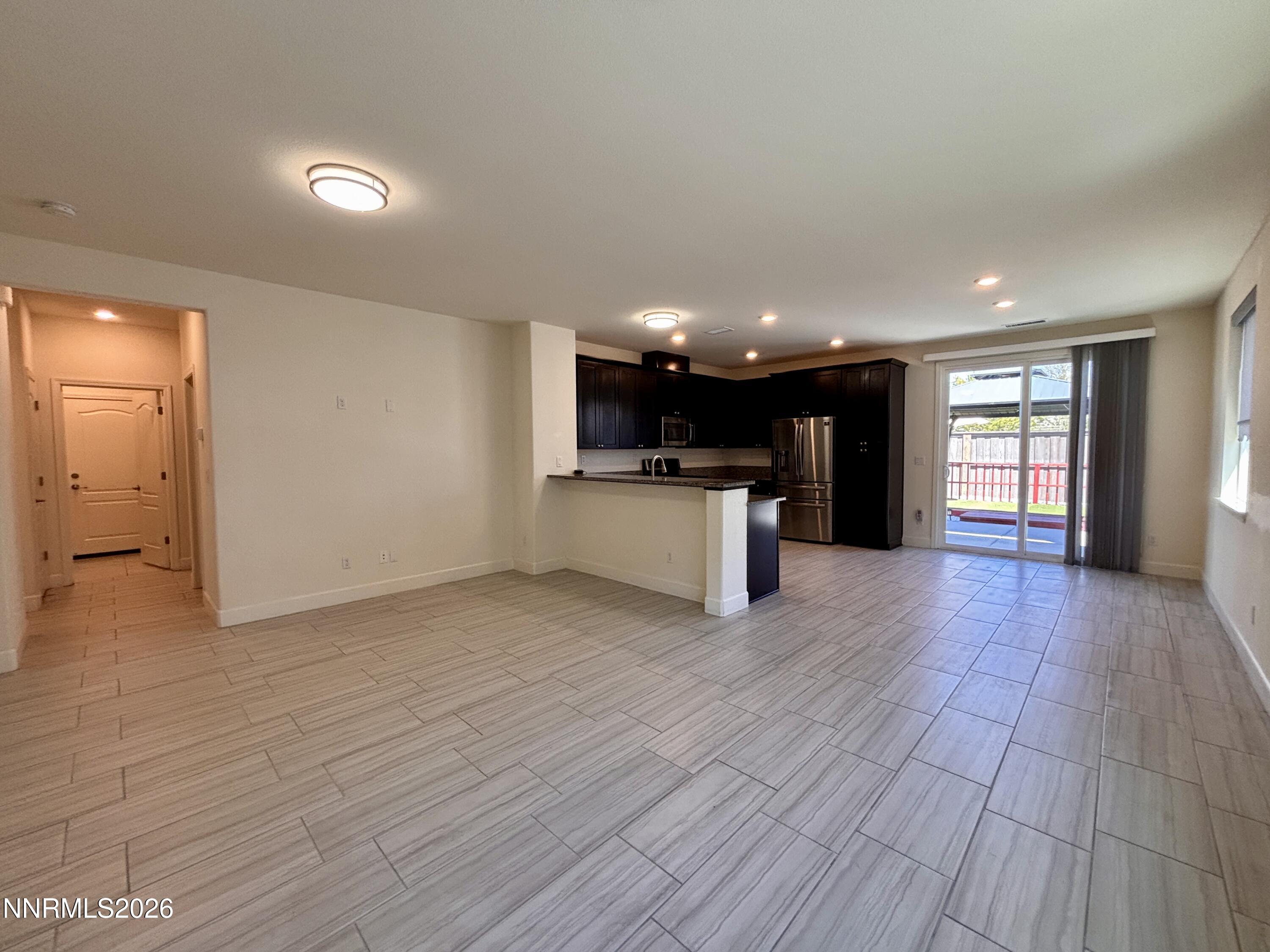 2093 Marcus Way Sparks, NV 89436 - Photo 2 of 25 IMG_5805