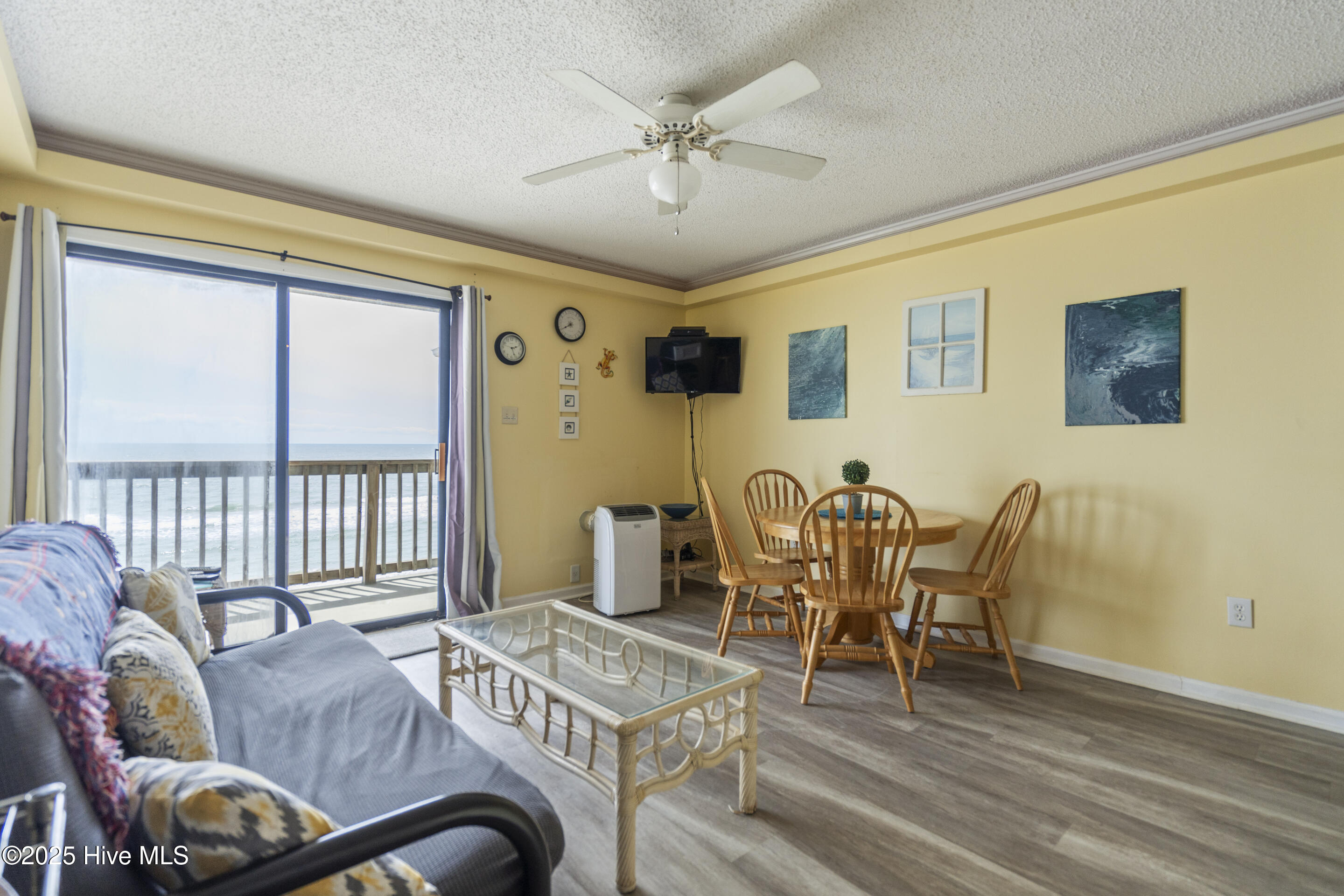 2264 New River Inlet Road, Unit 304 North Topsail Beach, NC 28460 - Photo 9 of 40 mls-DSC03465