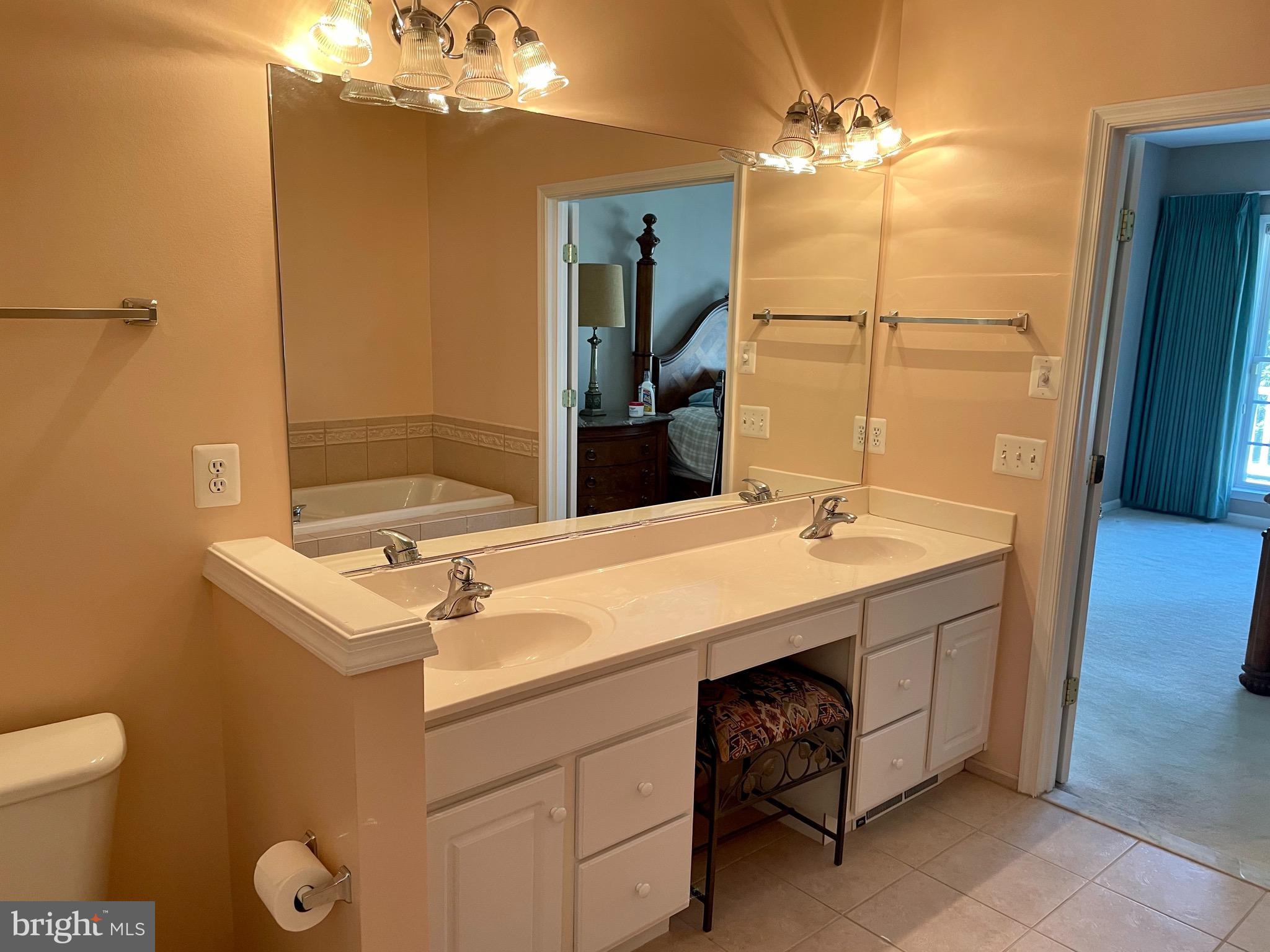 8258 Academy Road, Unit 6 Ellicott City, MD 21043 - Photo 12 of 36 Gallery Image 12