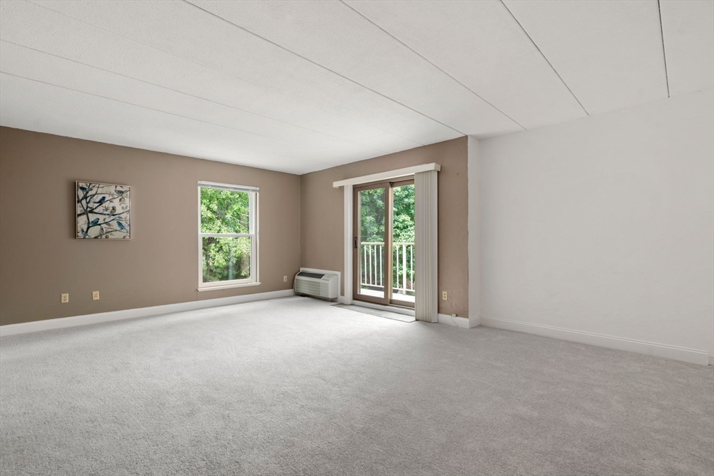 152 Turner Road, Unit 52 Holliston, MA 01746 - Photo 4 of 15