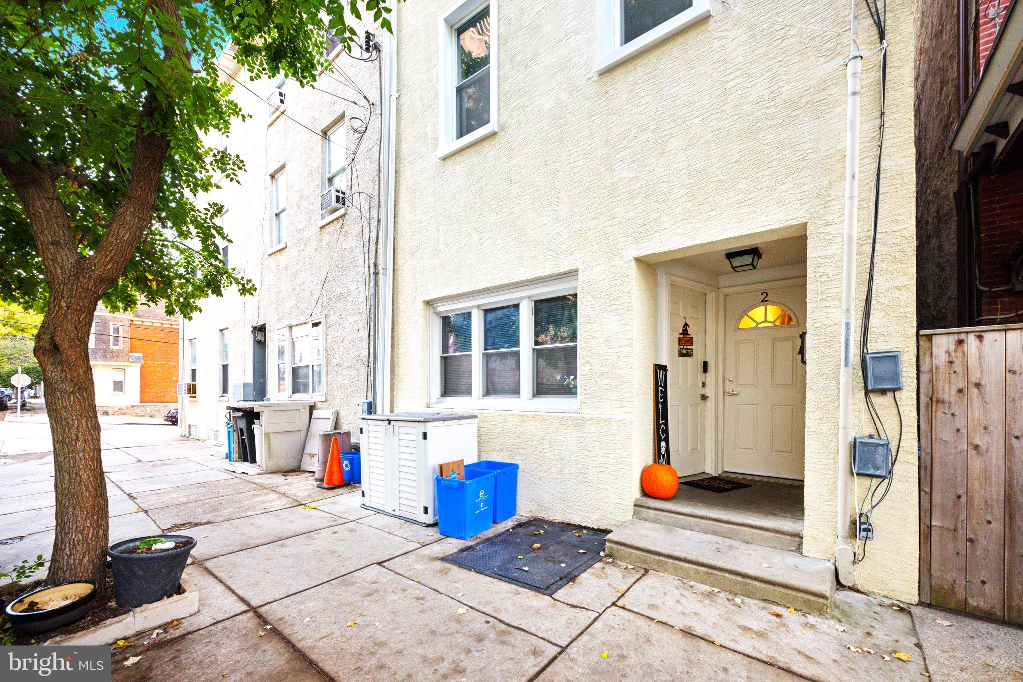 3856 Terrace Street Philadelphia, PA 19128 - Photo 25 of 27 a view of living room and utility room