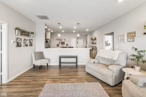 $329,900 | 6664 Dunkirk Drive, McCordsville, IN 46055