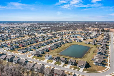 $329,900 | 6664 Dunkirk Drive, McCordsville, IN 46055