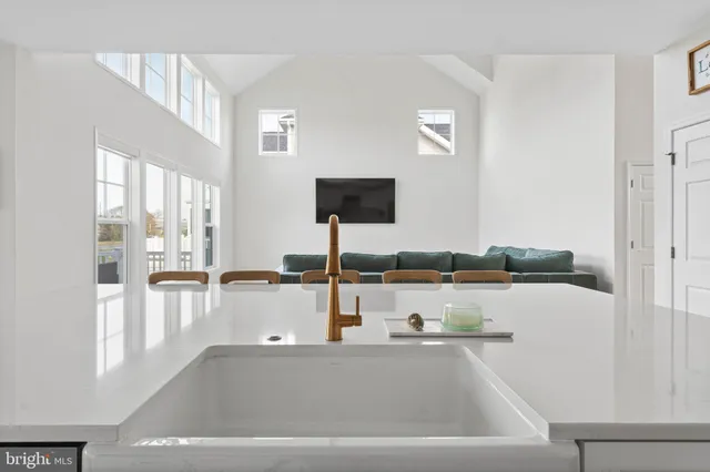 $1,899,000 | 15 Filly Lane, Lewes, DE 19958