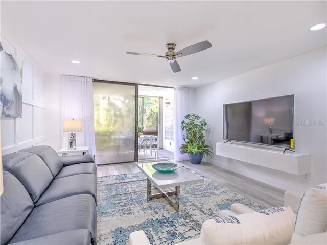 $10,000 | 522 Bayport Way, Unit 522, Longboat Key, FL 34228