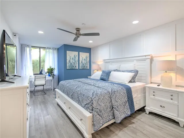 $10,000 | 522 Bayport Way, Unit 522, Longboat Key, FL 34228