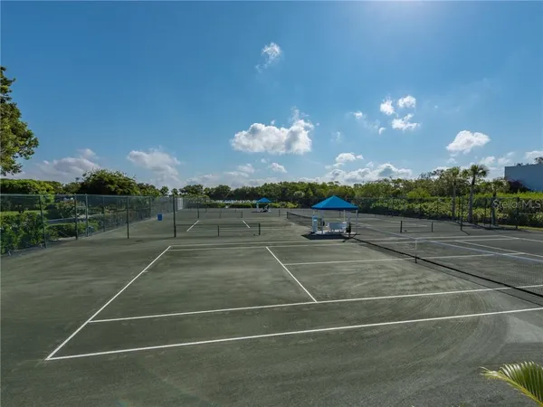$6,000 | 522 Bayport Way, Unit 522, Longboat Key, FL 34228