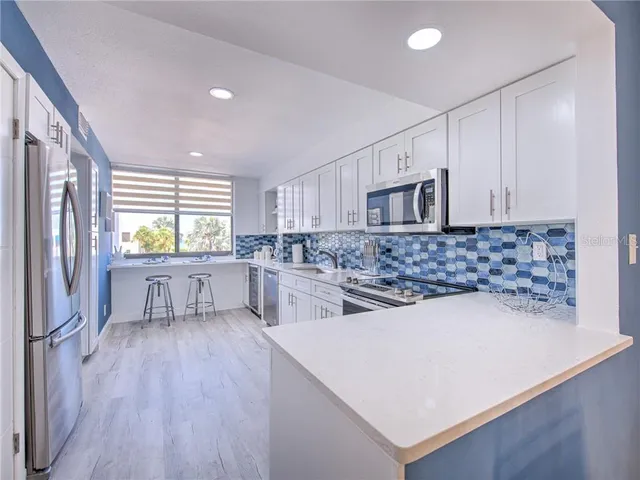 $10,000 | 522 Bayport Way, Unit 522, Longboat Key, FL 34228
