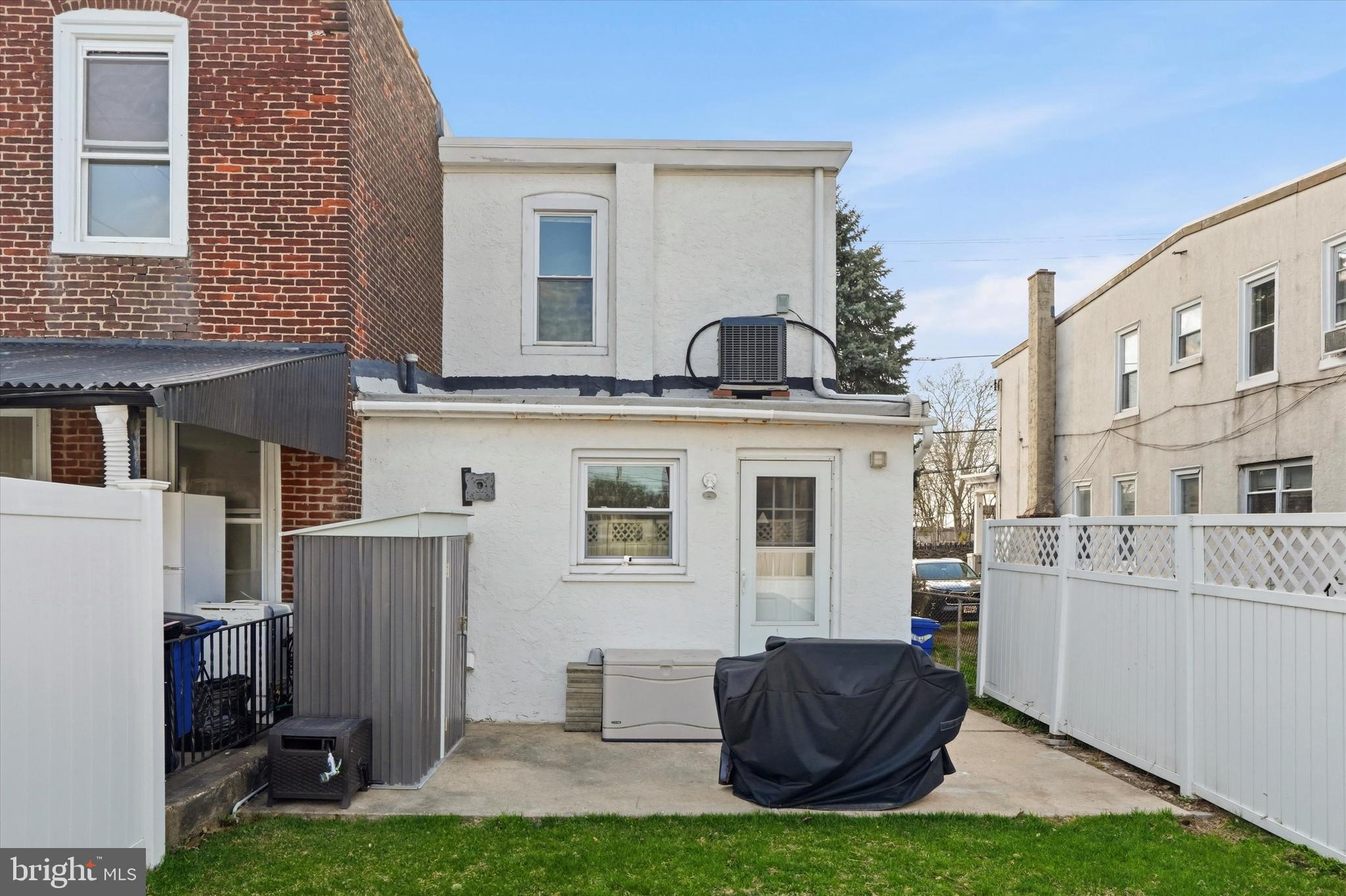 425 Righter Street Philadelphia, PA 19128 - Photo 25 of 35 a view of kitchen with cabinets and outdoor seating