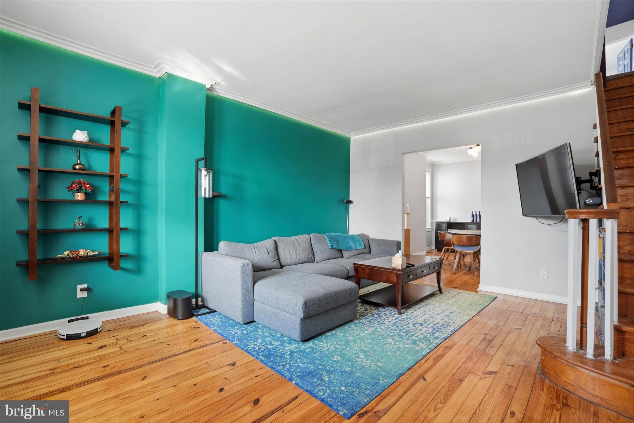 425 Righter Street Philadelphia, PA 19128 - Photo 3 of 35 a living room with furniture and a flat screen tv