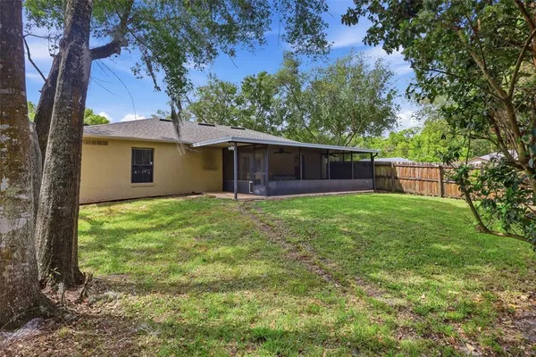 $285,000 | 415 Deanna Circle, DeLand, FL 32724