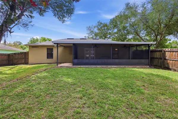 $285,000 | 415 Deanna Circle, DeLand, FL 32724