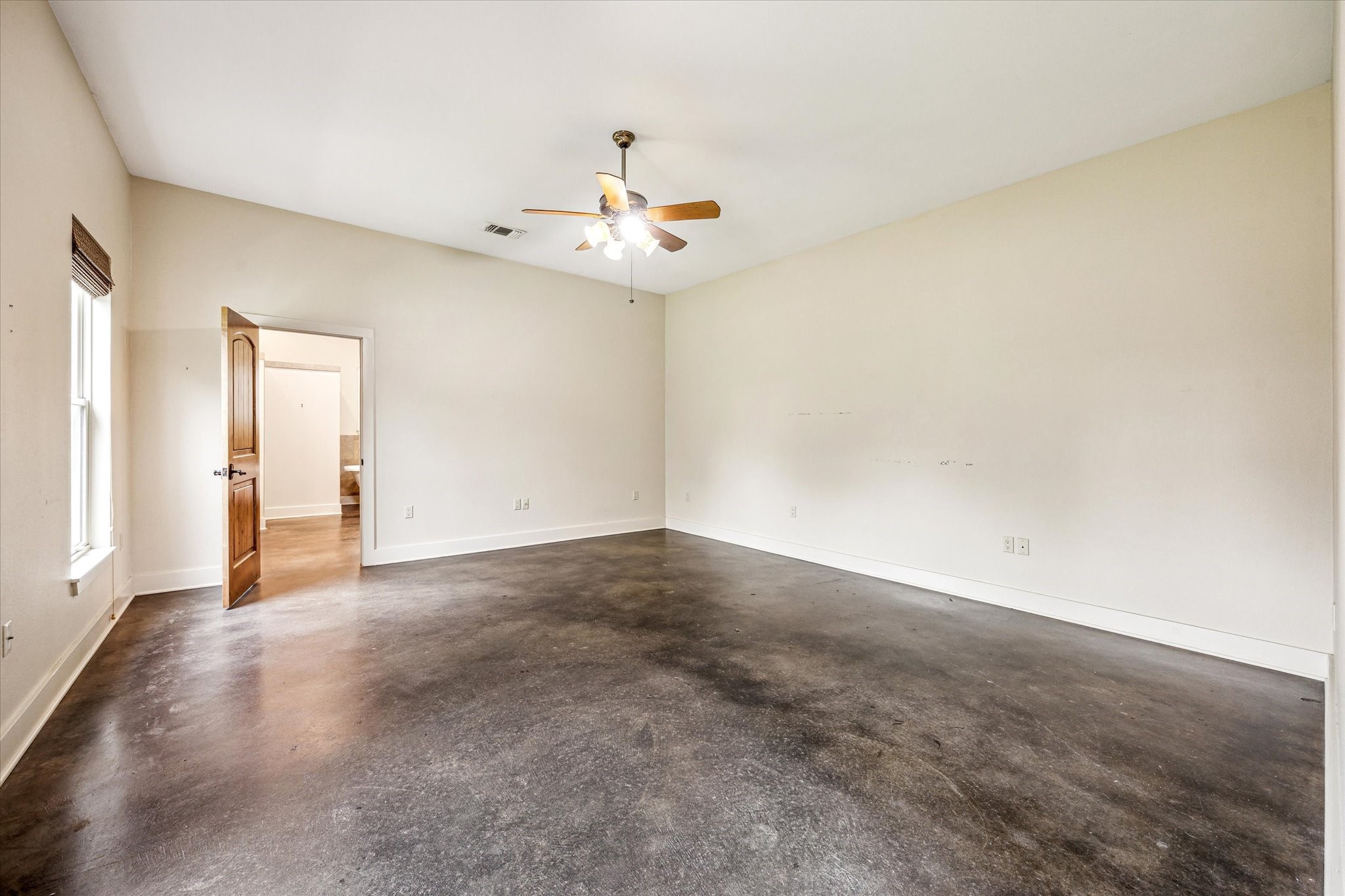 1661 Guenther Road La Grange, TX 78945 - Photo 11 of 29