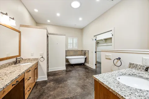 $950,000 | 1661 Guenther Road, La Grange, TX 78945